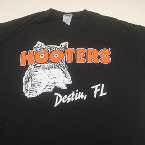 Vintage black Hooters Men’s T-shirt DESTIN FL SZ L